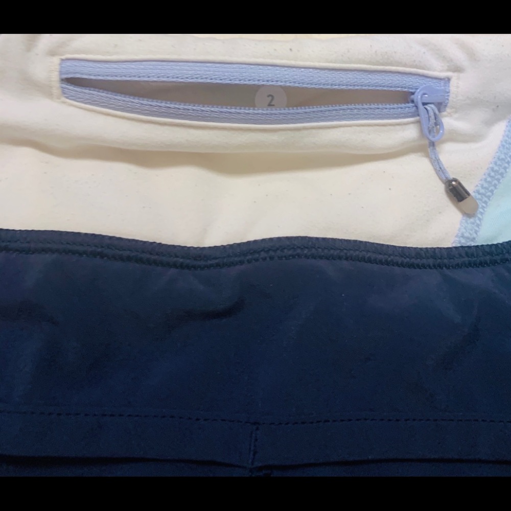 Lululemon shorts - Picture 5 of 13